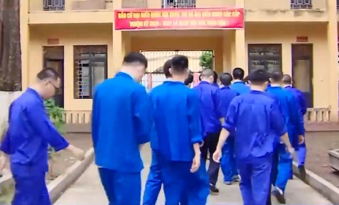 Các đối tượng tại nơi tạm giam. Nguồn: VTV