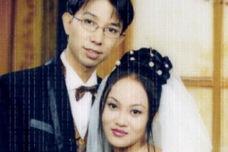 Người vợ 27 năm của Long Nhật lại gây chú ý