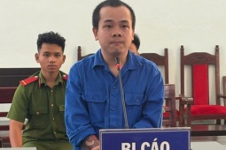 Con bị cưỡng đoạt dây chuyền, gia đình viết đơn xin giảm tội cho thủ phạm