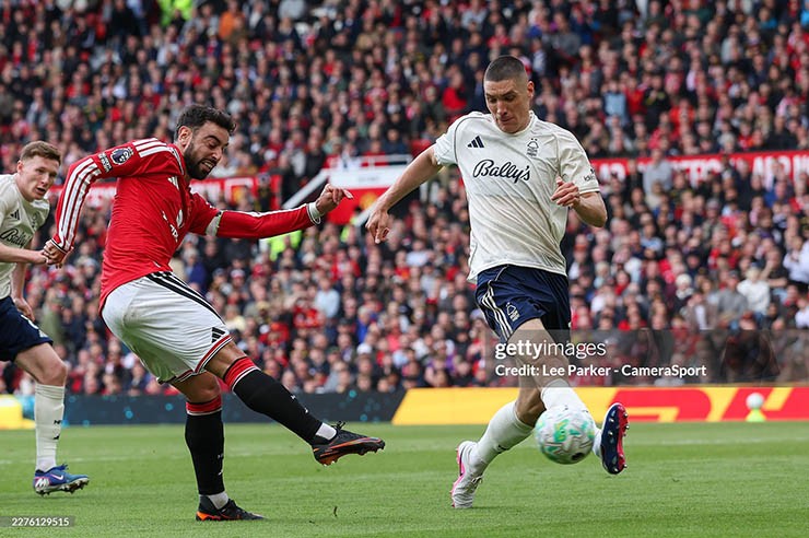 Bruno Fernandes vẫn là hạt nhân trong kế hoạch nhân sự của MU