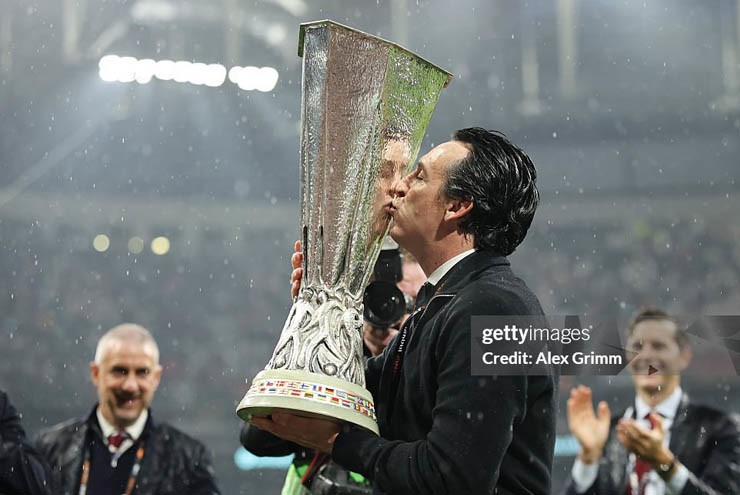 Không có HLV nào trong lịch sử vô địch Europa League nhiều như Emery. Ngoài ra, ông còn sở hữu tỷ lệ thắng ấn tượng trong các trận chung kết giải đấu này khi thắng 5 trong 6 lần bước đến trận đấu cuối cùng của giải.