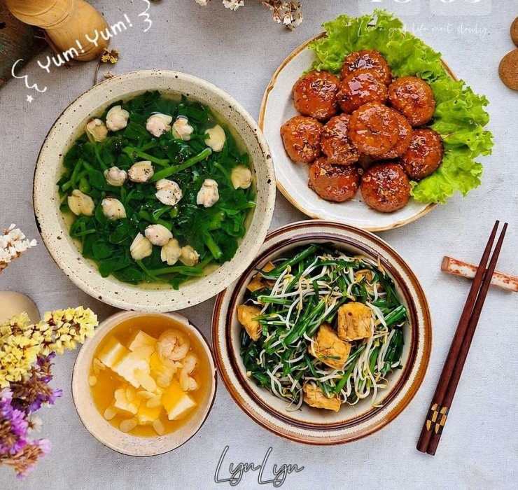 Làm món thịt viên chiên sốt mắm bơ tỏi đậm đà, mềm ẩm cực đưa cơm đừng quên cho loại bột này - 4