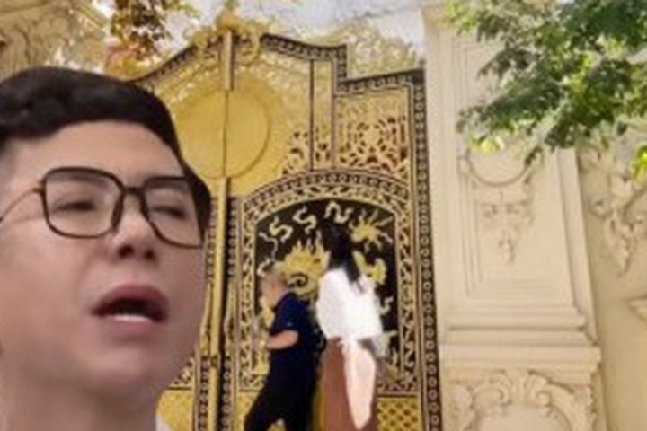 Hé lộ căn biệt thự 'về hưu' 21 tỷ tại Huế và dinh thự như lâu đài tại Sài Gòn của nam ca sĩ vừa bị bắt vì ma túy
