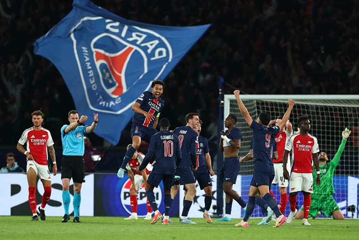 Đối đầu Arsenal - PSG: Tân vương Ngoại hạng Anh thách thức kẻ bá chủ châu Âu