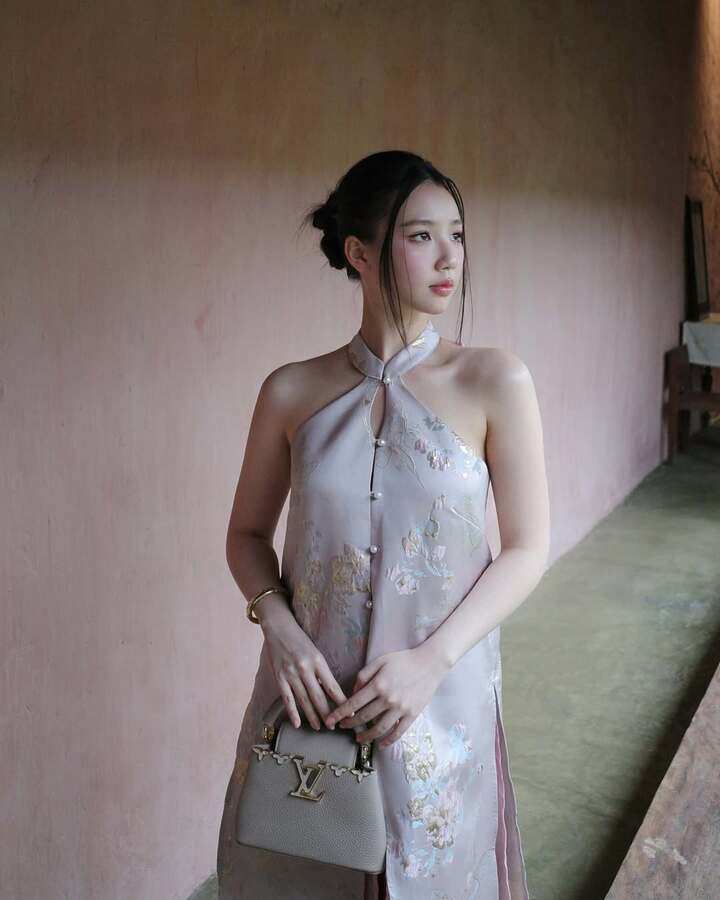AMEE khá kín tiếng về đời tư.