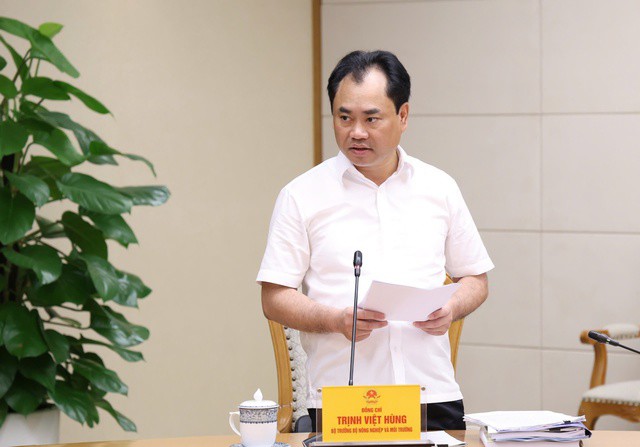 Bộ trưởng Bộ Nông nghiệp và Môi trường Trịnh Việt Hùng phát biểu.