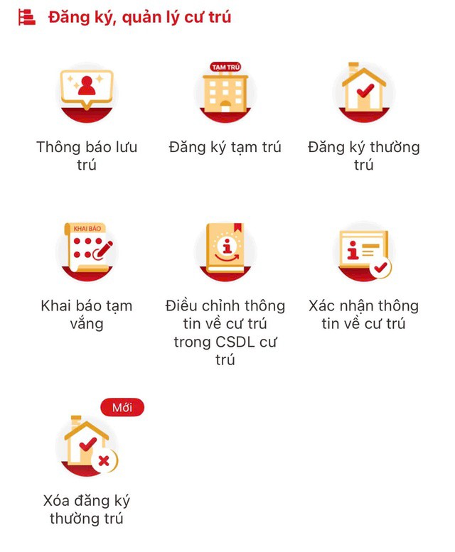 Các thủ tục đăng ký, quản lý cư trú như tạm trú, thường trú, khai báo tạm vắng… được thực hiện trực tuyến trên VNeID. Ảnh: Đan Tâm.