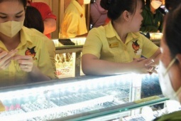 Giá vàng hôm nay 22-5: Tiếp tục nóng lên