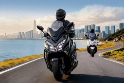 “Kẻ thách thức” Honda Forza 350 xuất hiện: Có camera kép, tay lái sưởi, TFT 7 inch