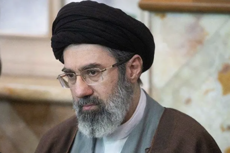 Lãnh đạo tối cao Iran lên tiếng về kho uranium, chặn đứng yêu cầu của ông Donald Trump?