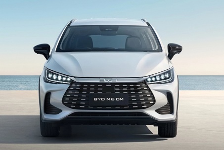 BYD M6 có thêm tuỳ chọn PHEV và sắp ra mắt nhiều thị trường