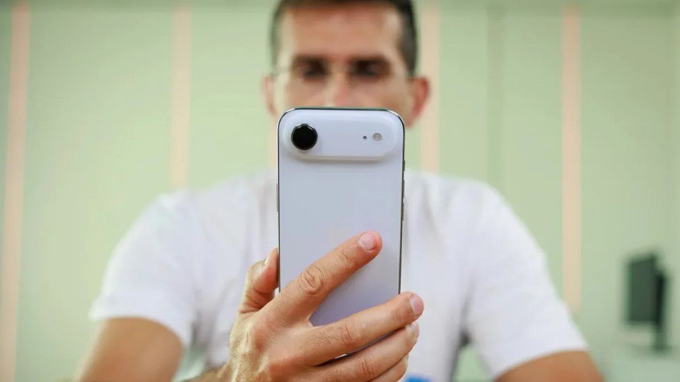 iPhone Air.