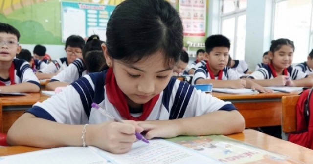 Toàn điểm 9, 10 vẫn "trượt" danh hiệu xuất sắc vì một môn năng khiếu