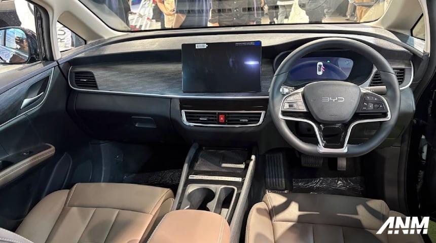 Khoang cabin của mẫu MPV 7 chỗ này đã có một số tinh chỉnh đáng chú ý.