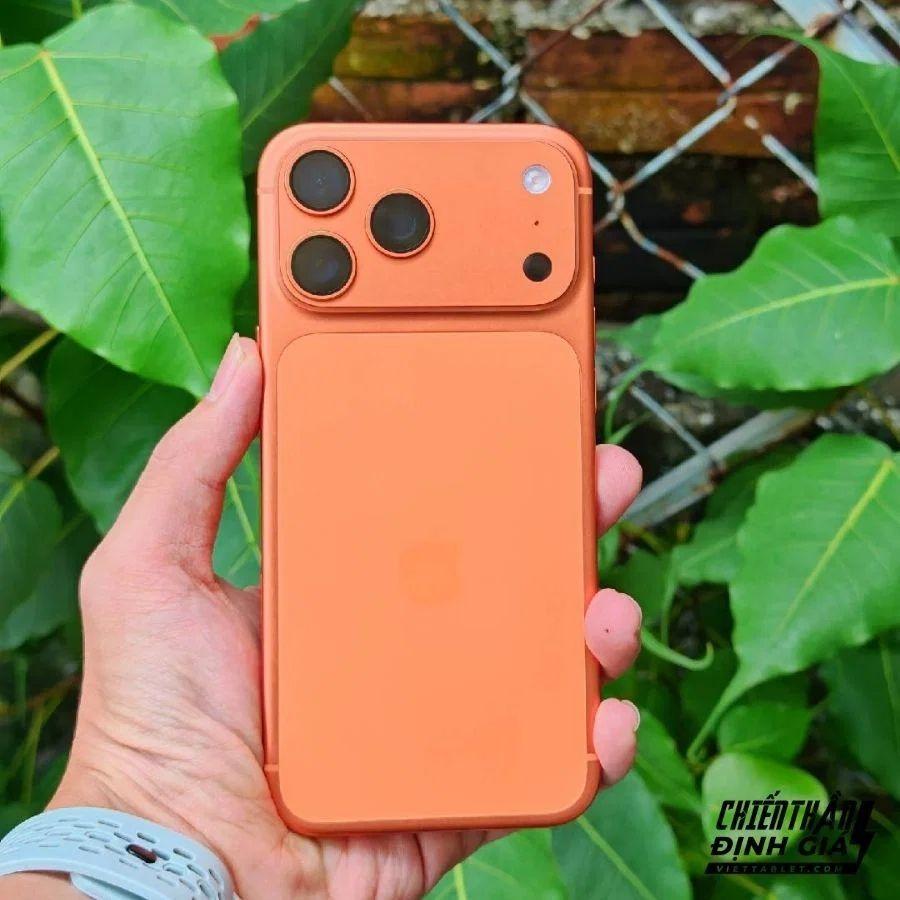 Giá bán iPhone 17 series có sự thay đổi sau gần 1 năm ra mắt