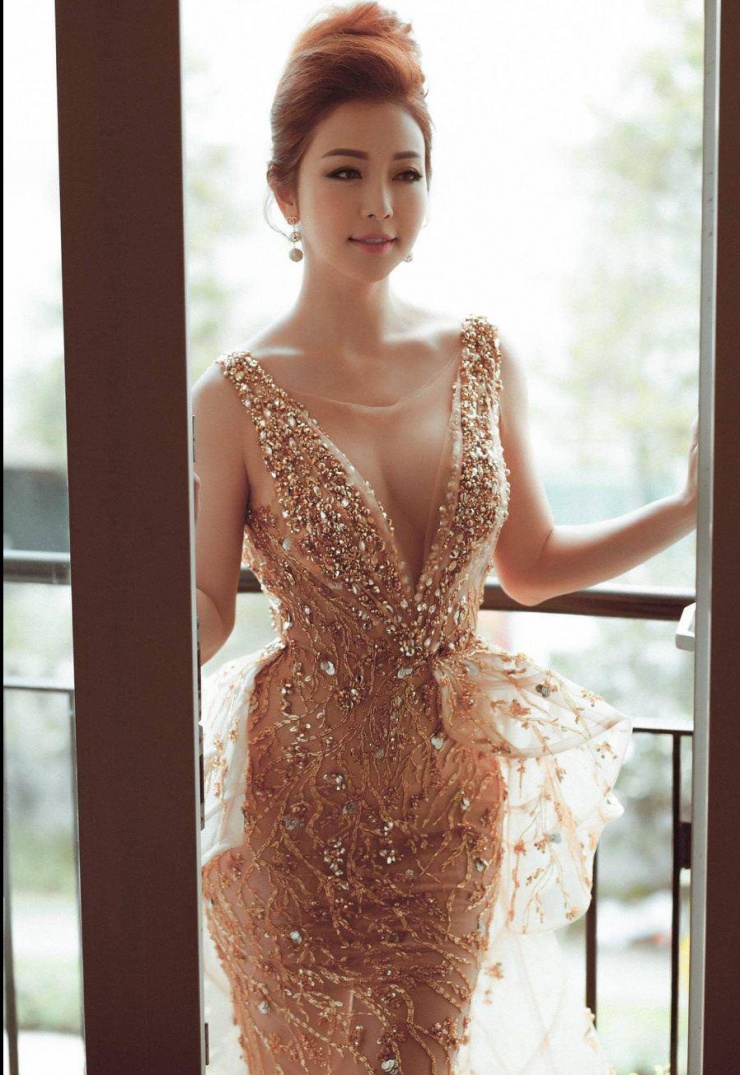 3 bí quyết ‘chống già’ của Jennifer Phạm - 2