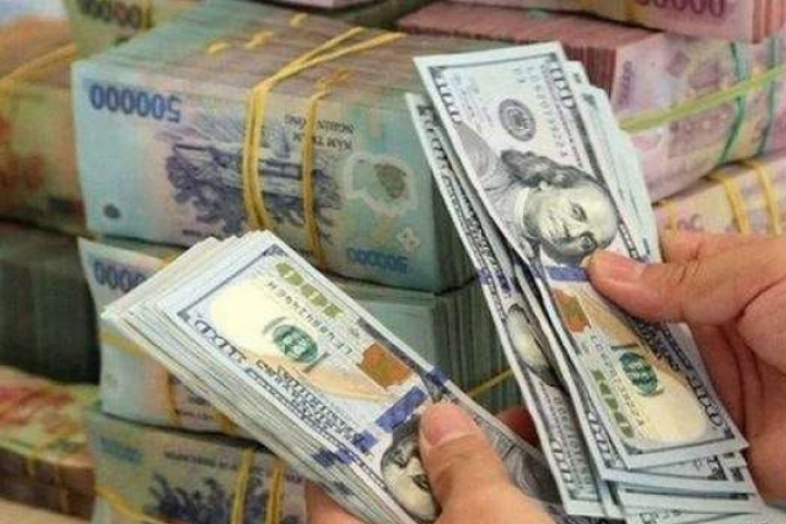 Tỷ giá USD/VND hôm nay 23/5: Thị trường chợ đen lao dốc không phanh