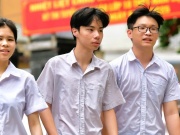 Những thí sinh đầu tiên bước vào kỳ thi lớp 10 ở Hà Nội, TPHCM năm 2026