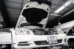 Xe Maybach ‘tháo bánh, tháo cửa’ của bà Trương Mỹ Lan bán được 16,6 tỷ