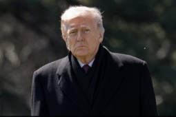 Ông Trump họp với các cố vấn an ninh, định tiếp tục đánh Iran