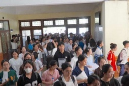 Thí sinh tham dự kỳ thi Đánh giá năng lực 2026 của ĐH Sư phạm Hà Nội đông kỷ lục