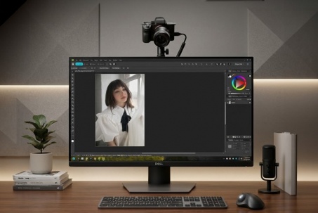 Canva miễn phí phần mềm chỉnh ảnh giá 1,9 triệu đồng, sắp "phế truất" Adobe Photoshop?