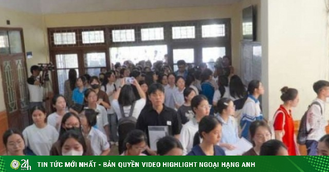 Thí sinh tham dự kỳ thi Đánh giá năng lực 2026 của ĐH Sư phạm Hà Nội đông kỷ lục
