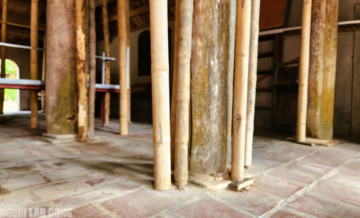 Đình cổ chờ sập ở Thanh Hóa, dân làng dùng tre luồng chống đỡ - 4