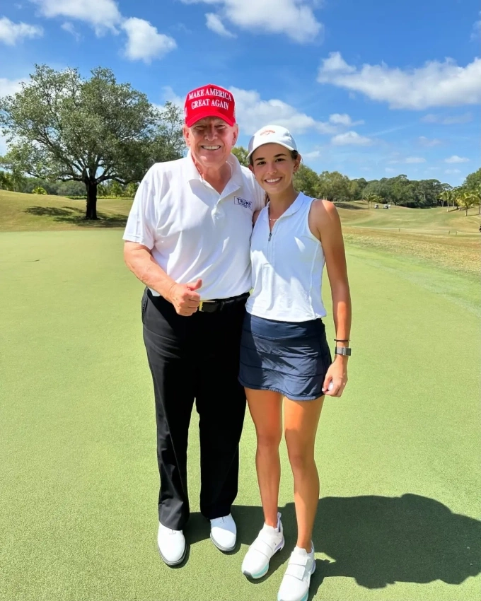 Tổng thống Trump bên cháu gái. Ảnh: IG