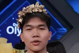 Nam sinh Hưng Yên lập ‘đỉnh’ tổng điểm trận tháng, giành vòng nguyệt quế Olympia 26