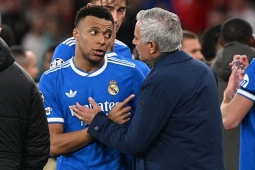 Mbappe đoạt Vua phá lưới nhưng sa sút rõ rệt: Bài toán khó của Mourinho