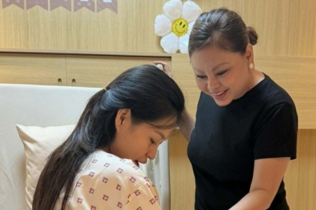 Lê Giang khoe cháu gái mới chào đời