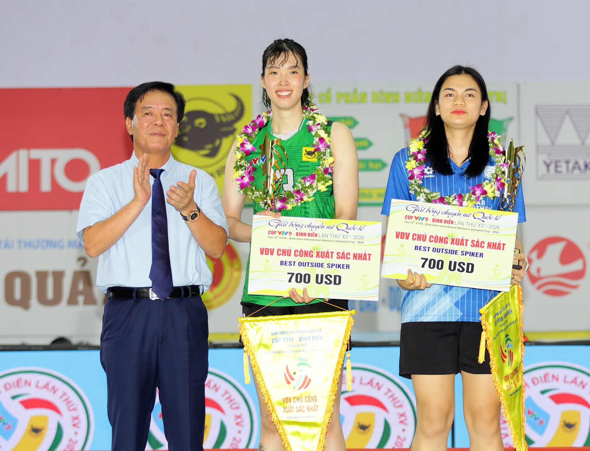 Ngay sau trận chung kết, lễ trao giải đã diễn ra với giải thưởng chủ công xuất sắc nhất thuộc về Trần Thị Thanh Thuý (VTV Bình Điền Long An) và Vi Thị Như Quỳnh (Hà Nội).