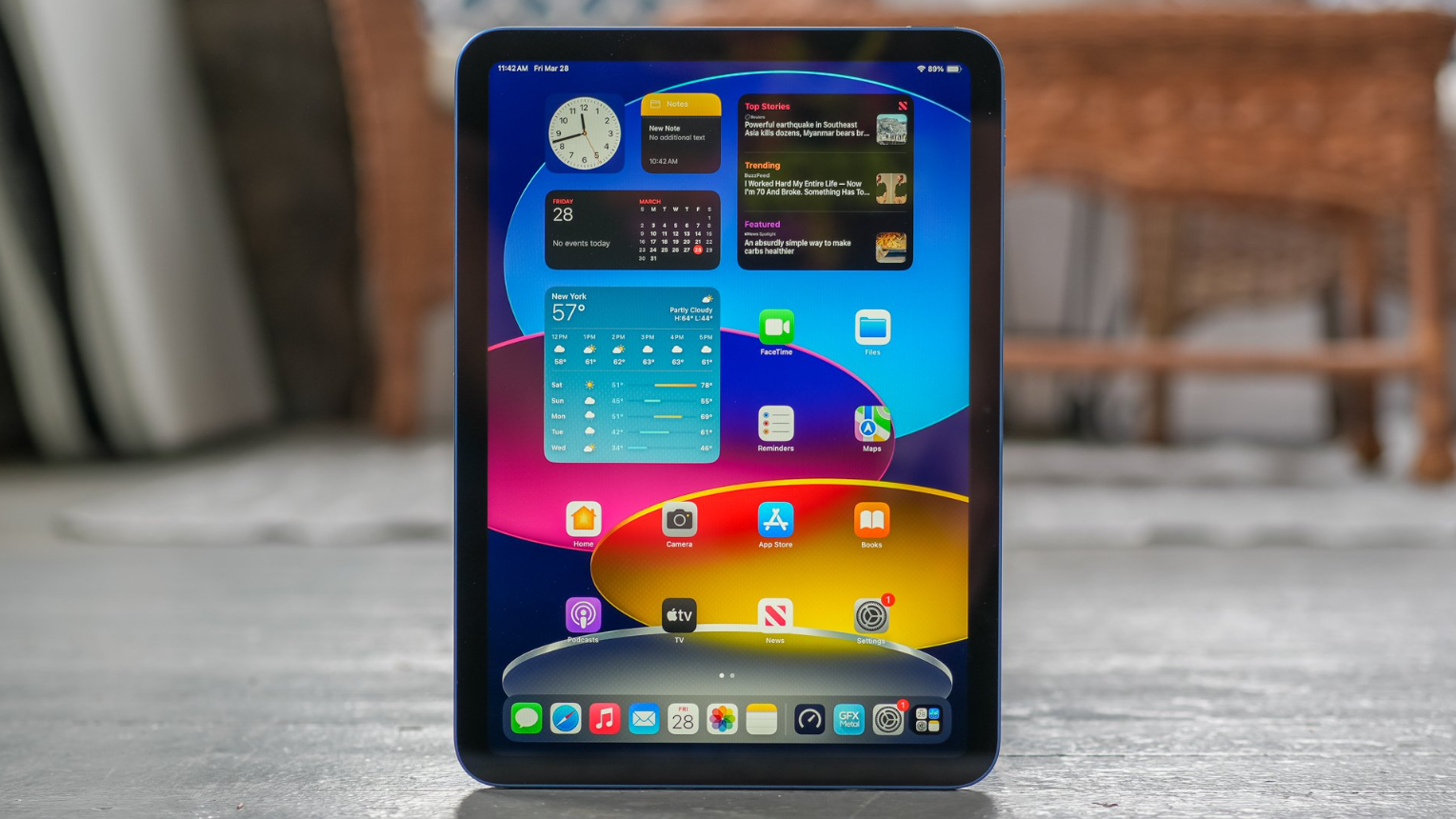 iPad 11.