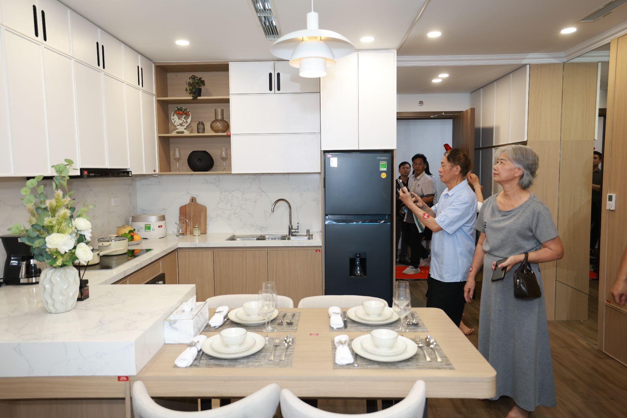 Căn hộ mẫu The Zenith Hải Phòng ghi điểm với khách hàng nhờ thiết kế tinh tế, phù hợp cho cả nhu cầu an cư lẫn đầu tư lâu dài