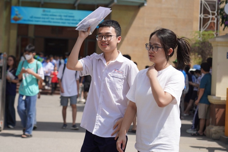Các sĩ tử cần giữ gìn tốt sức khỏe trong mùa thi. Ảnh minh họa: VNN.