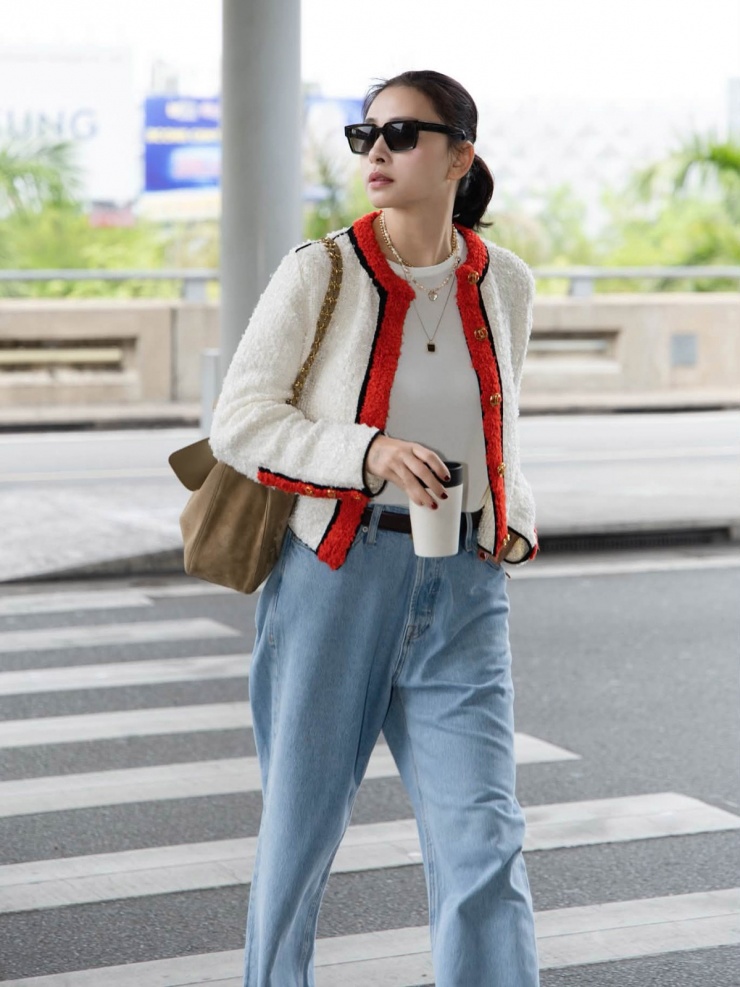 Ảnh sao 25/5: Subeo ra dáng hot boy khi đi ăn cùng Hồ Ngọc Hà - 1