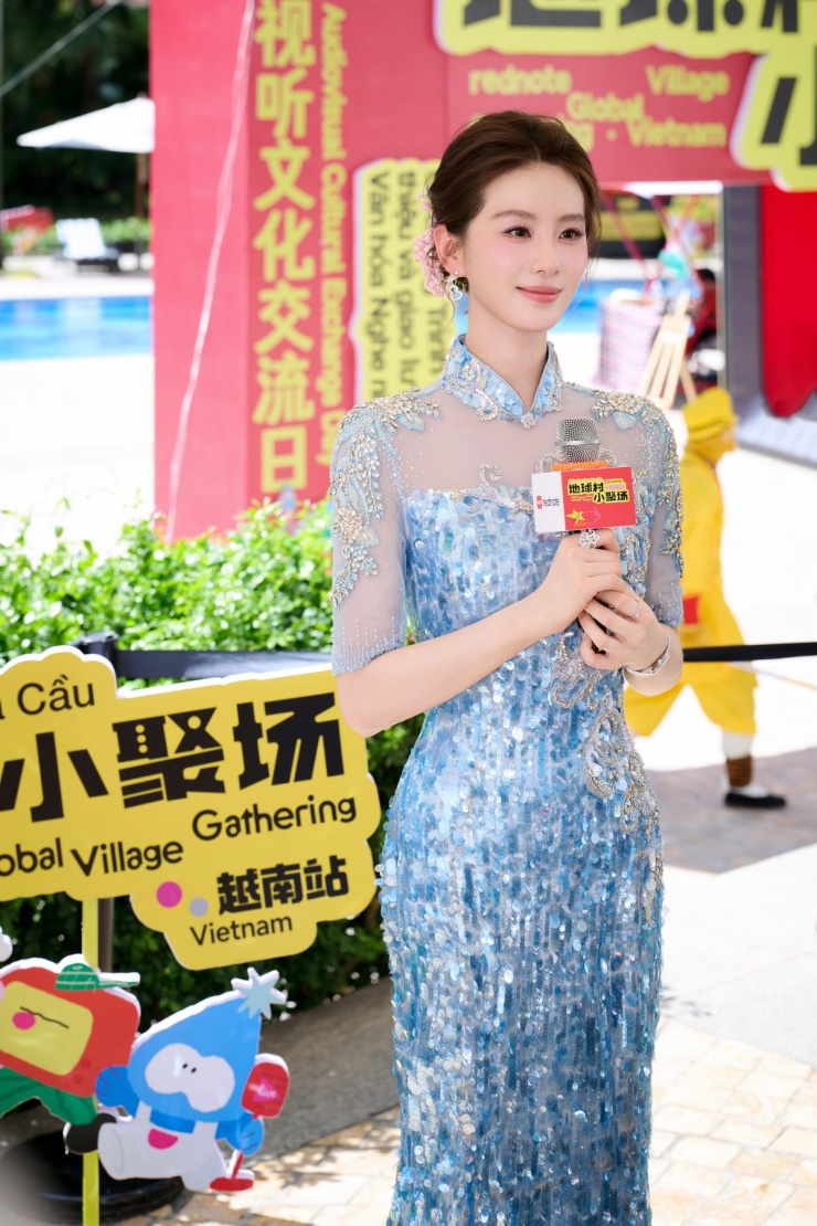 Lưu Thi Thi được khen dịu dàng trong nắng Hà Nội - 5