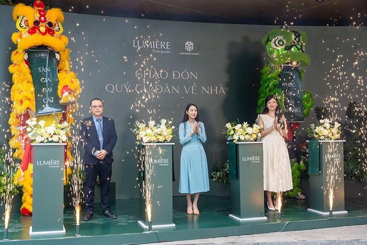 LUMIÈRE Evergreen chào đón những cư dân đầu tiên, mở ra hành trình “Sống là nhiều hơn thế”