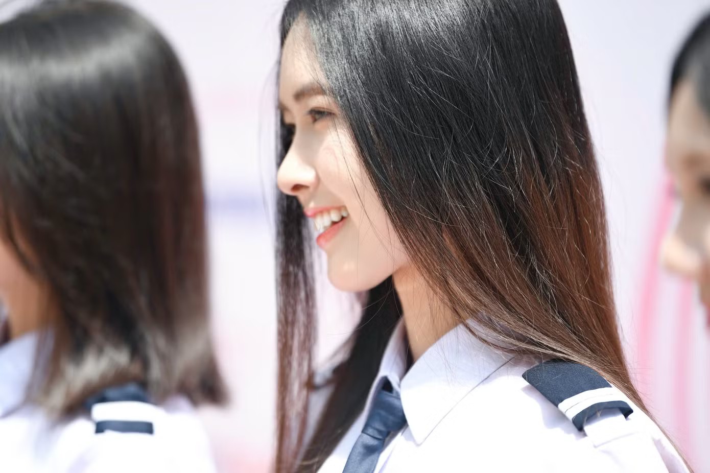 Nhiều gương mặt thu hút bởi vẻ tươi tắn, trong trẻo.