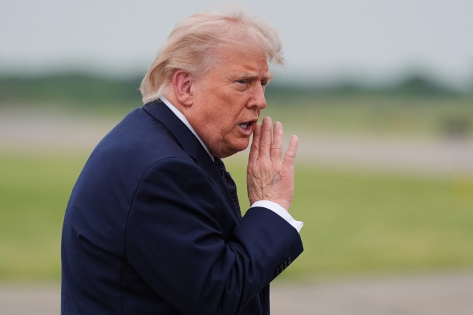 Ông Trump nói 'không vội' chốt thỏa thuận với Iran - 1