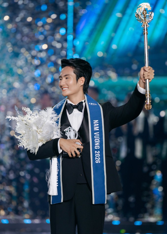 Nam vương Nguyễn Hàn Việt.