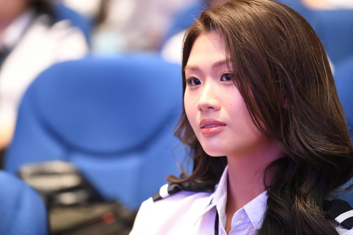 “Hy vọng rằng từ chính mái trường này sẽ có thêm nhiều gương mặt xuất sắc, tự tin đăng ký tham gia , góp phần viết tiếp hành trình đầy tự hào của cuộc thi mang đậm bản sắc Việt Nam”, nhà báo Lý Thành Tâm - Ủy viên Ban Biên tập, Trưởng Văn phòng Đại diện báo Tiền Phong tại TPHCM - chia sẻ.