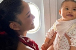 Con gái H'Hen Niê 8 tháng tuổi đã có 7 chuyến bay, biểu cảm mỗi lần đi máy bay đều gây chú ý