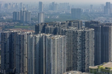 Đua bán chung cư trăm triệu đồng một m2 dù hàng chuyển nhượng ế ẩm