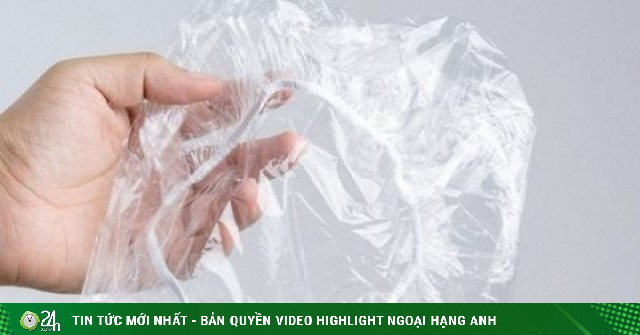 Vì sao nên mang mũ tắm nilon từ khách sạn về nhà?