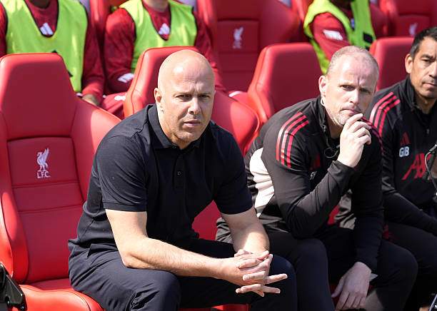 Liverpool kết thúc mùa giải bạc nhược, nhưng Arne Slot trước mắt vẫn an toàn trên ghế HLV trưởng