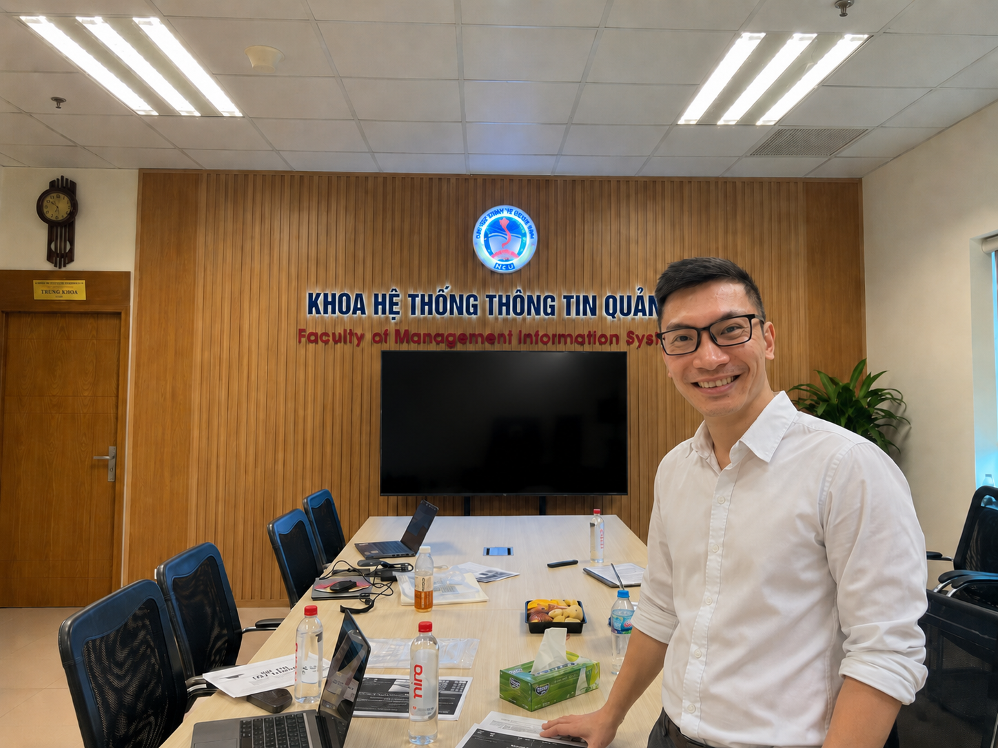 Anh Nguyễn Hoàng Anh, học viên Cao học ngành Hệ thống Thông tin Quản lý, Đại học Kinh tế Quốc dân.