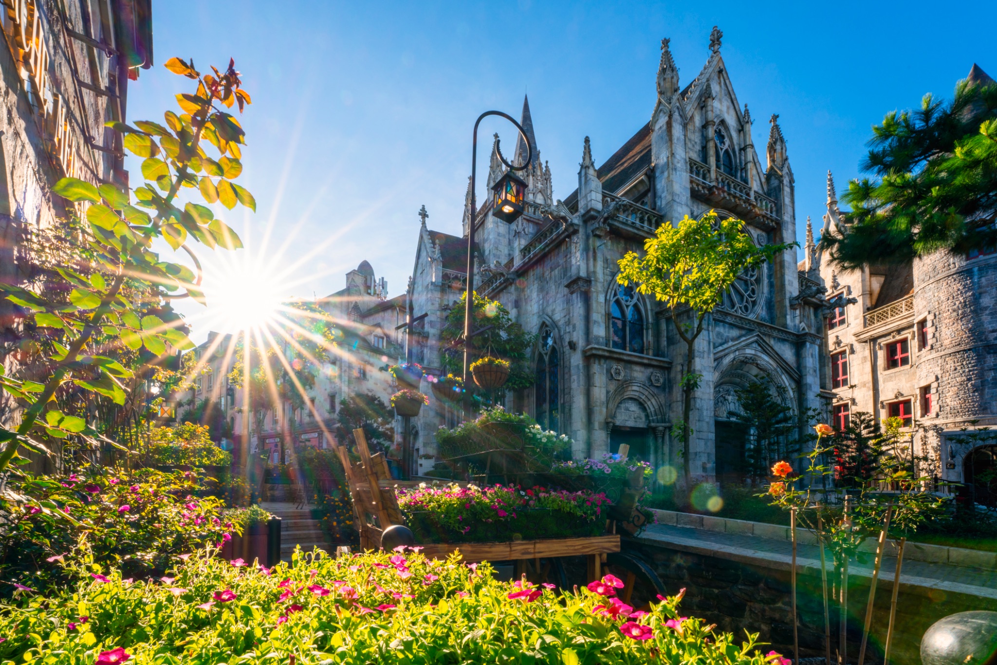 Khám phá Làng Pháp Ba Na Hills – châu Âu thu nhỏ trên đỉnh núi Chúa.