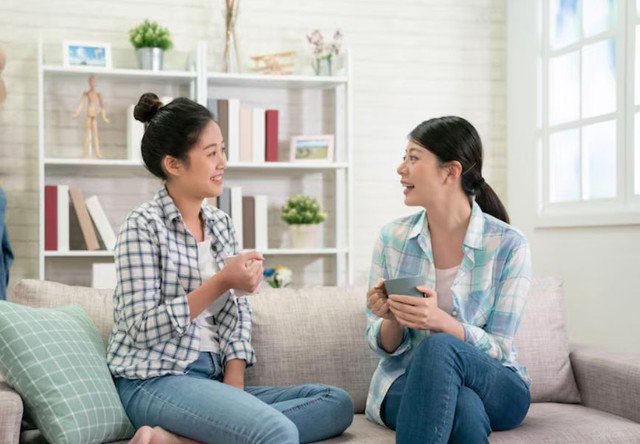 Đôi khi, hạnh phúc đơn giản là được giữ lại một điều cũ kỹ khiến lòng mình thấy ấm áp. Ảnh minh họa